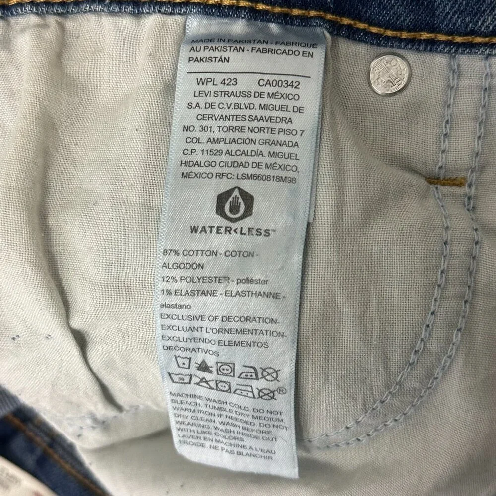 Levi Strauss Signature Women's Heritage High Rise Loose Crop Jeans